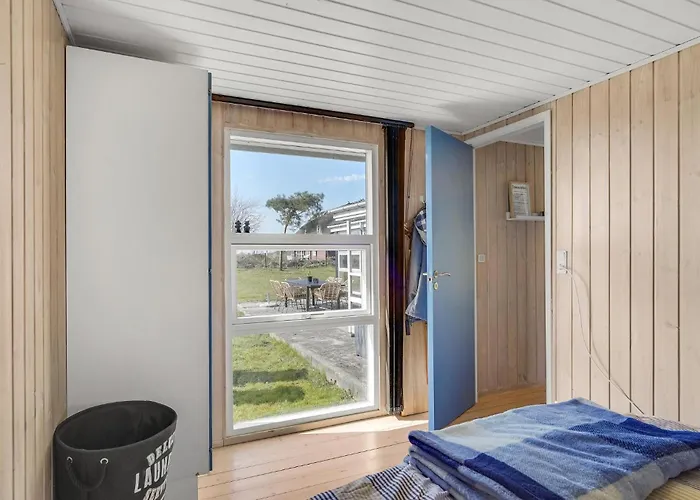Three-bedroom In Сasa de vacaciones Millinge