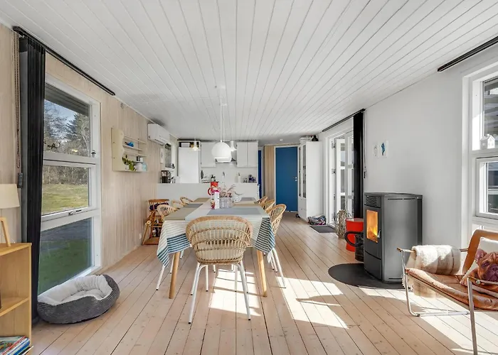Сasa de vacaciones Three-bedroom In Millinge